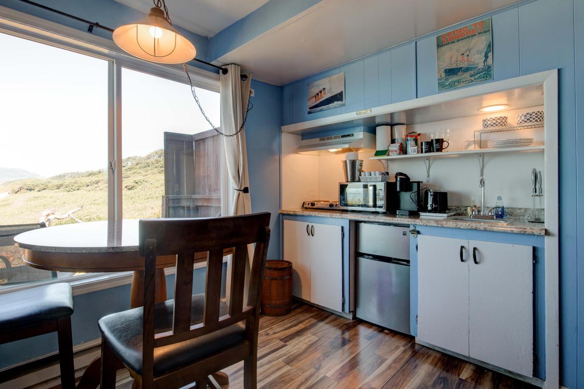 Moolack Shores Inn Нюпорт Стая снимка