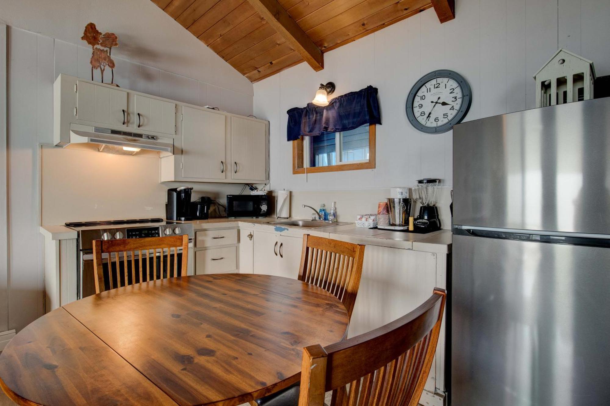 Moolack Shores Inn Нюпорт Стая снимка