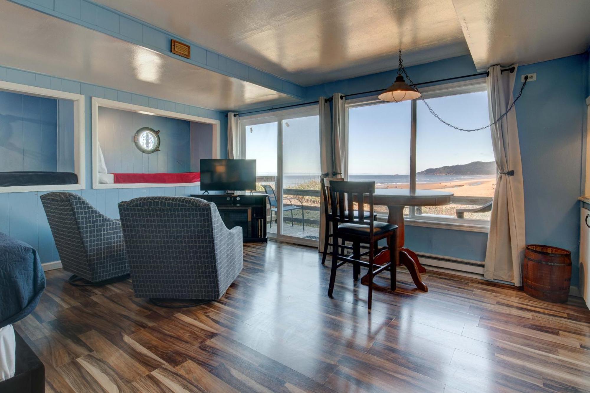 Moolack Shores Inn Нюпорт Стая снимка